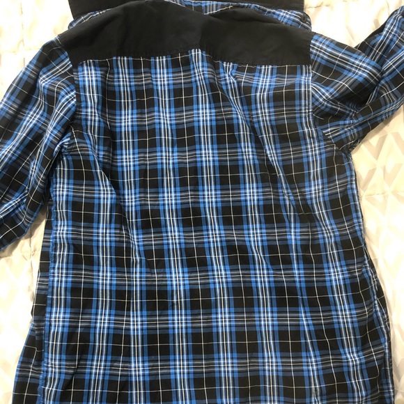 Blue and black checkered collared long sleeve shirt - Picture 3 of 4